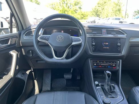 Certified 2024 Volkswagen Tiguan SE AWD/4WD image 20