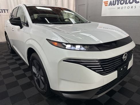 Used 2025 Nissan Murano SL AWD/4WD image 3