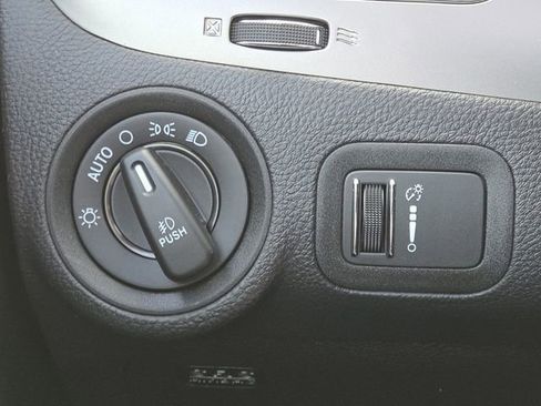 Used 2020 Dodge Journey Crossroad w/ Popular Equipment Group image 10