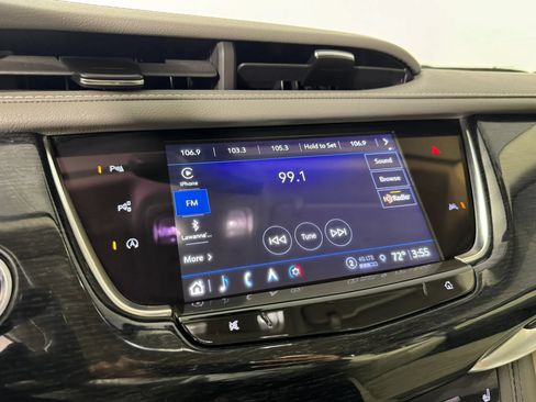 Used 2024 Cadillac XT6 Premium Luxury w/ Technology Package AWD/4WD image 19