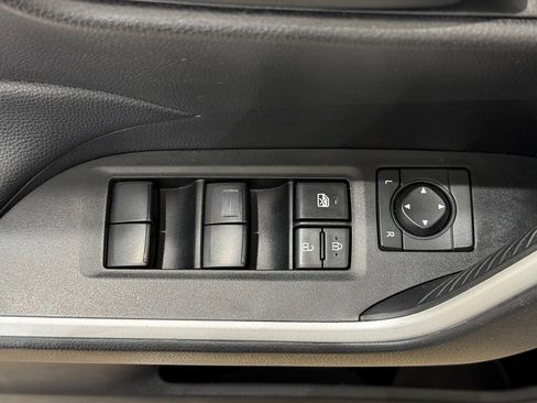 Certified 2025 Toyota RAV4 LE AWD/4WD image 16