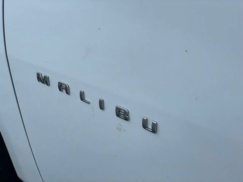 Used 2017 Chevrolet Malibu LS FWD image 25