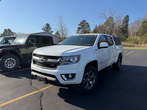Used 2016 Chevrolet Colorado Z71 image 2