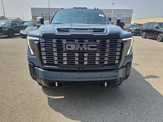 Used 2026 GMC Sierra 2500 Denali Ultimate AWD/4WD video 2