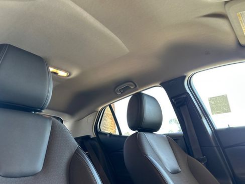Used 2023 Buick Encore GX Preferred w/ Cold Weather Comfort Package FWD image 20