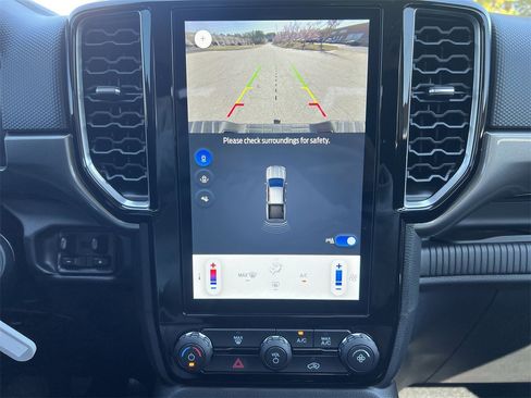 New 2025 Ford Ranger XLT w/ FX4 Off-Road Package image 3