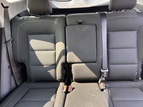 Used 2024 GMC Terrain SLE image 15