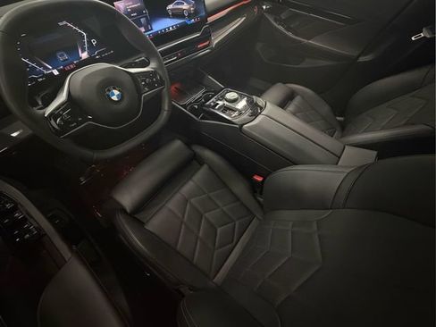 Used 2026 BMW 530i RWD image 15