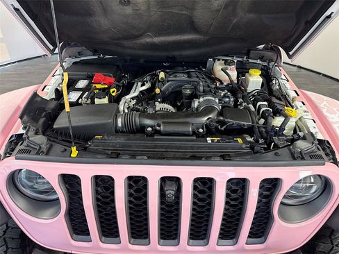 Used 2023 Jeep Gladiator Mojave w/ LED Lighting Group AWD/4WD image 7