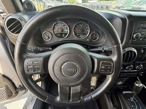 Used 2014 Jeep Wrangler Sport w/ Quick Order Package 24S AWD/4WD image 18