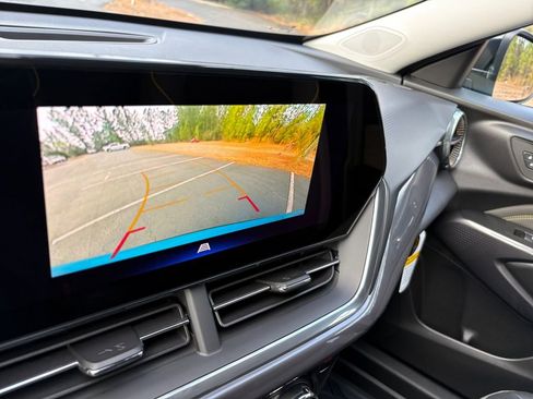 New 2026 Chevrolet Trax ACTIV w/ Sunroof Package image 16