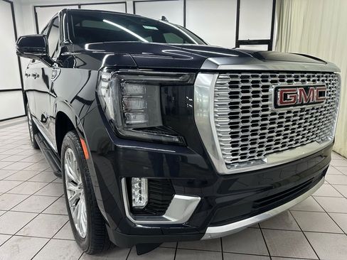 Used 2024 GMC Yukon Denali image 2