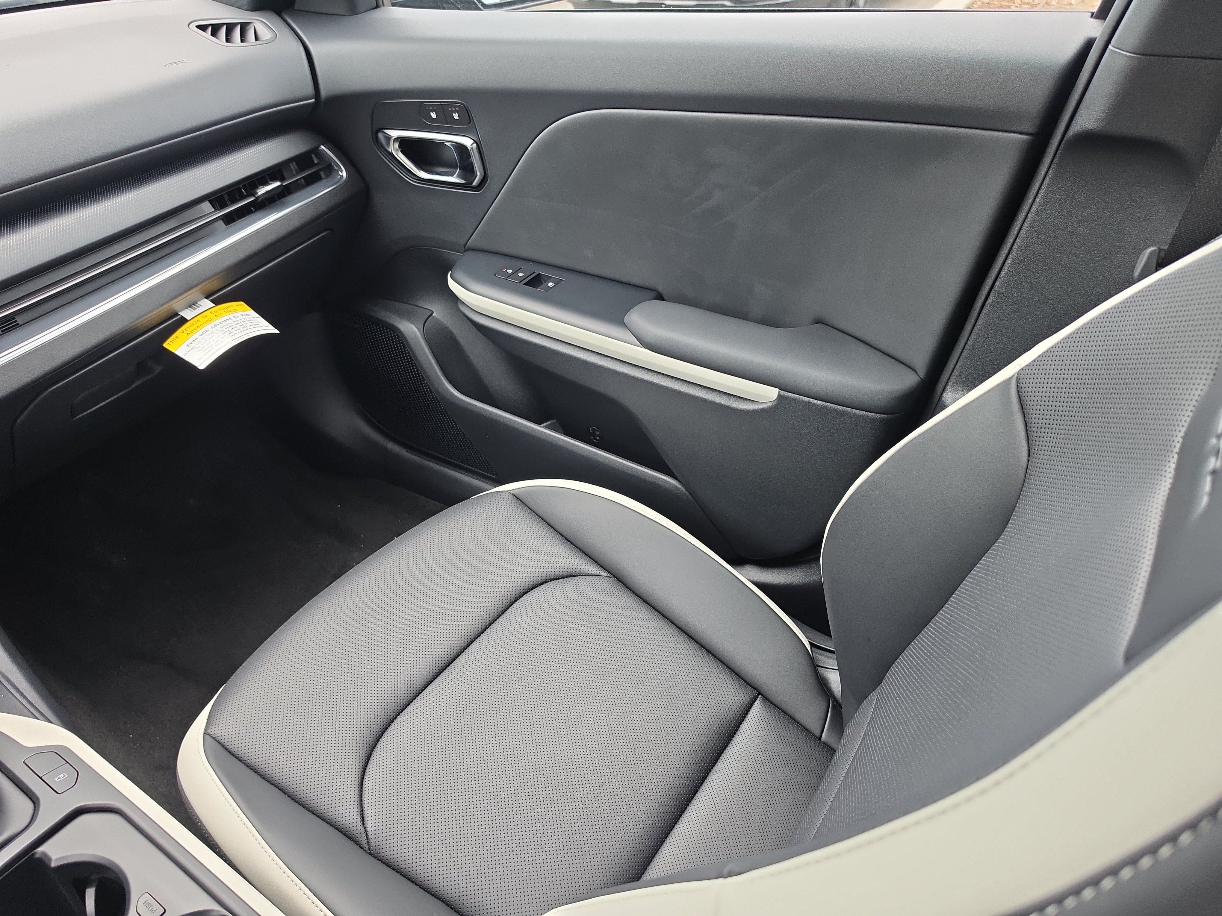 New 2026 Kia K4 GT-Line Turbo w/ GT-Line Premium Package FWD image 15