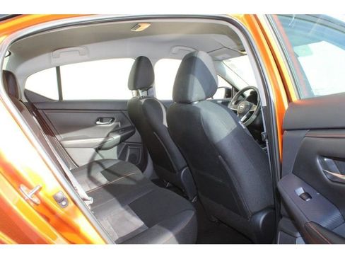 Used 2024 Nissan Sentra SR image 12