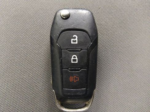 Used 2018 Ford F250 XL w/ Power Equipment Group image 32