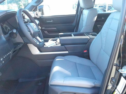 New 2025 Toyota Tundra SR5 image 5