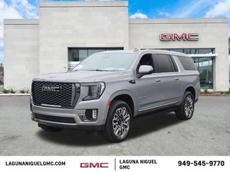 Used 2023 GMC Yukon XL Denali Ultimate AWD/4WD video 1