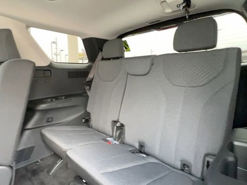 Used 2025 Hyundai Palisade SE image 39