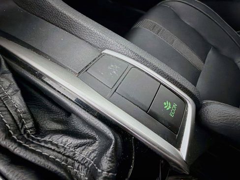 Used 2019 Honda Civic EX-L image 38