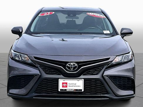 Certified 2023 Toyota Camry SE image 3