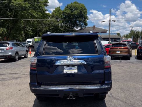 Used 2016 Toyota 4Runner Limited AWD/4WD image 7