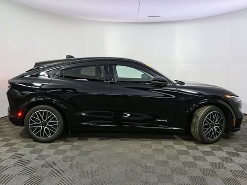 Used 2024 Ford Mustang Mach-E Premium image 12