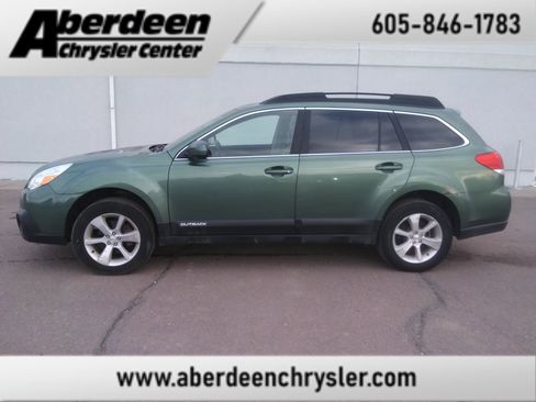 Used 2013 Subaru Outback 2.5i Limited image 1