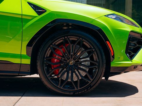 Used 2026 Lamborghini Urus S AWD/4WD image 9
