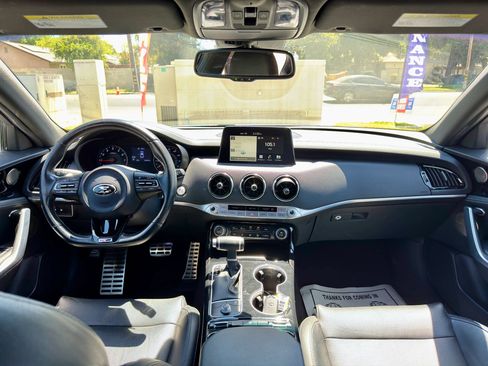 Used 2020 Kia Stinger GT-Line w/ Sun & Sound Package RWD image 7