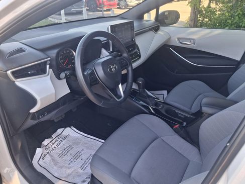 Used 2021 Toyota Corolla SE FWD image 5