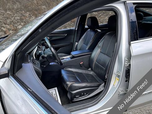 Used 2015 Chevrolet Impala LTZ FWD image 23