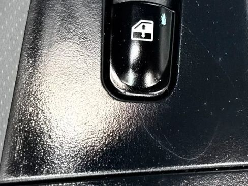 Used 2008 Hyundai Elantra SE FWD image 25