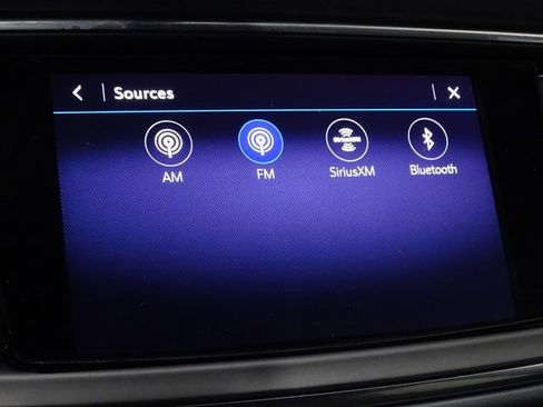 Used 2024 Buick Enclave Premium AWD/4WD image 37