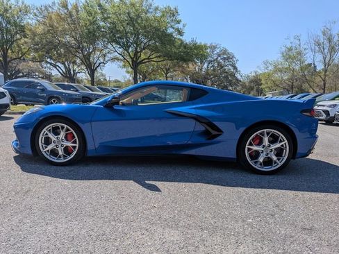Used 2022 Chevrolet Corvette Stingray Premium Cpe w/ Z51 Performance Package image 6