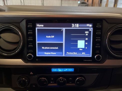 Used 2021 Toyota Tacoma SR5 w/ Technology Package image 30