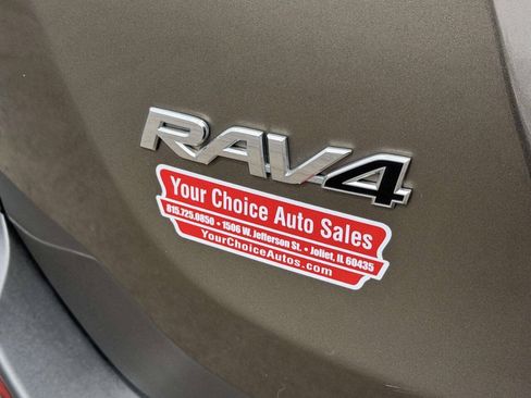 Used 2013 Toyota RAV4 Limited AWD/4WD image 5