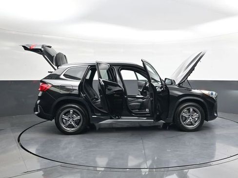 New 2025 BMW X1 xDrive28i w/ Convenience Package image 36