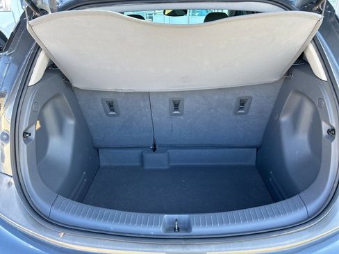 Used 2019 Chevrolet Bolt LT image 7