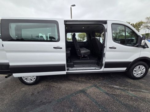 Used 2023 Ford Transit 350 XLT image 23