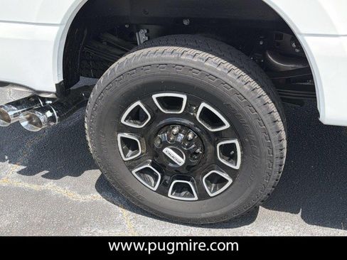 New 2026 Ford F250 Platinum AWD/4WD image 17