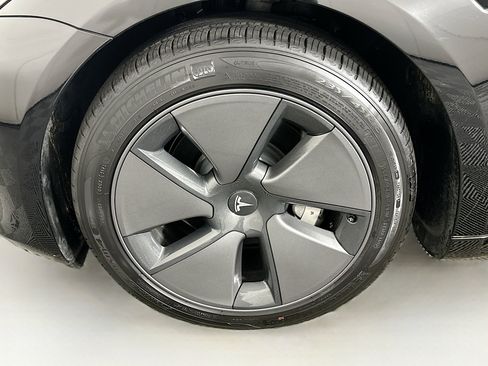 Used 2023 Tesla Model 3 Standard Range RWD image 11