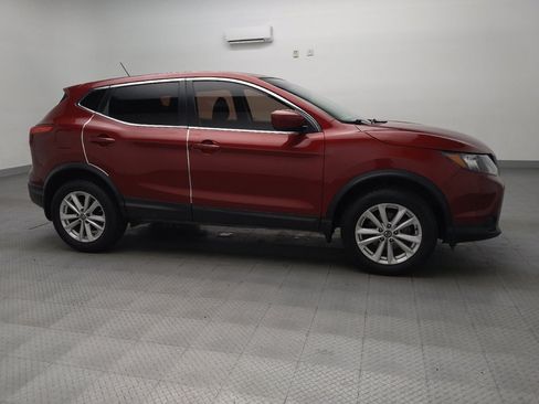 Used 2019 Nissan Rogue Sport S w/ Appearance Package image 11