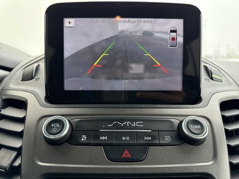 Used 2020 Ford Transit Connect XLT image 17