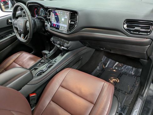 Used 2025 Dodge Durango GT image 29