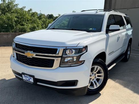 Used 2016 Chevrolet Suburban LT AWD/4WD image 2