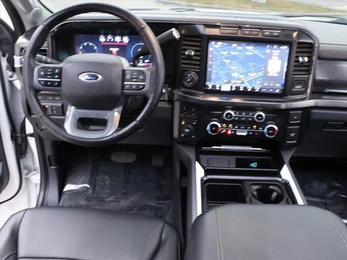 Used 2024 Ford F250 Lariat w/ Lariat Ultimate Package image 18