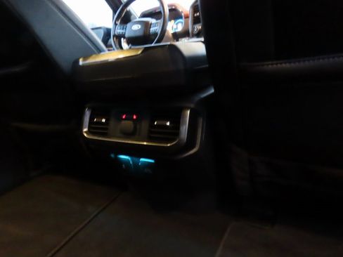 Used 2023 Ford F150 Lariat w/ Equipment Group 502A High image 17