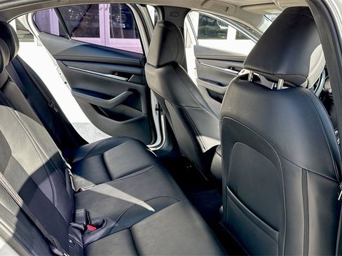 Certified 2022 MAZDA MAZDA3 s image 34