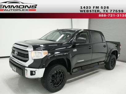 Used 2015 Toyota Tundra SR5 w/ SR5 Upgrade Package
