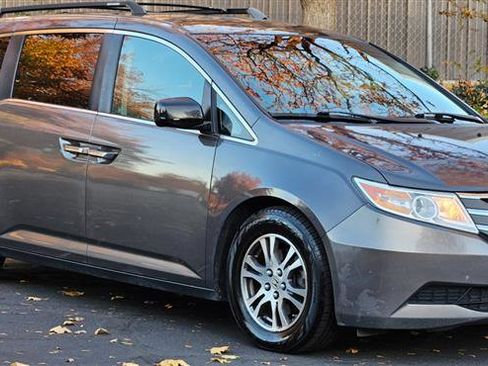 Used 2012 Honda Odyssey EX image 7